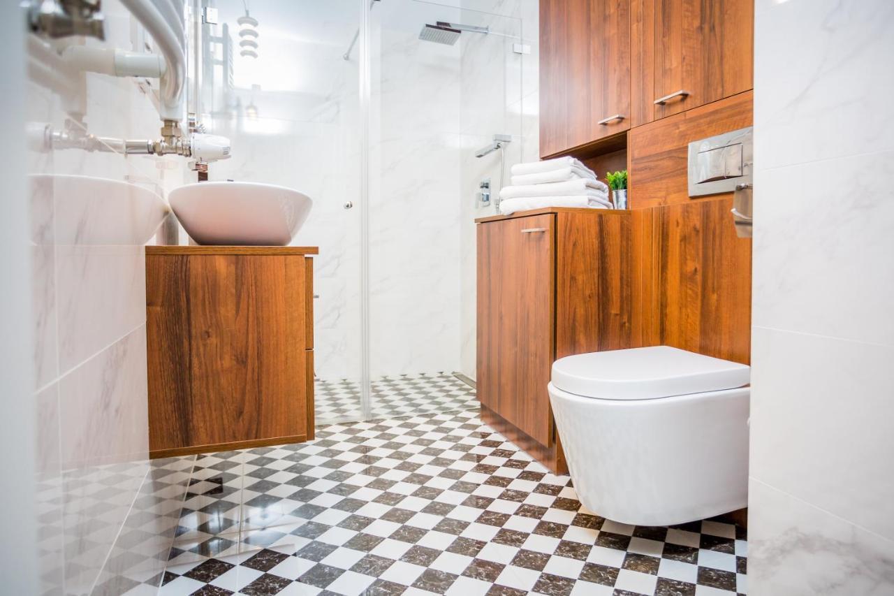 Resinest Apartamenty Kaczorowskiego 7 Белосток Экстерьер фото